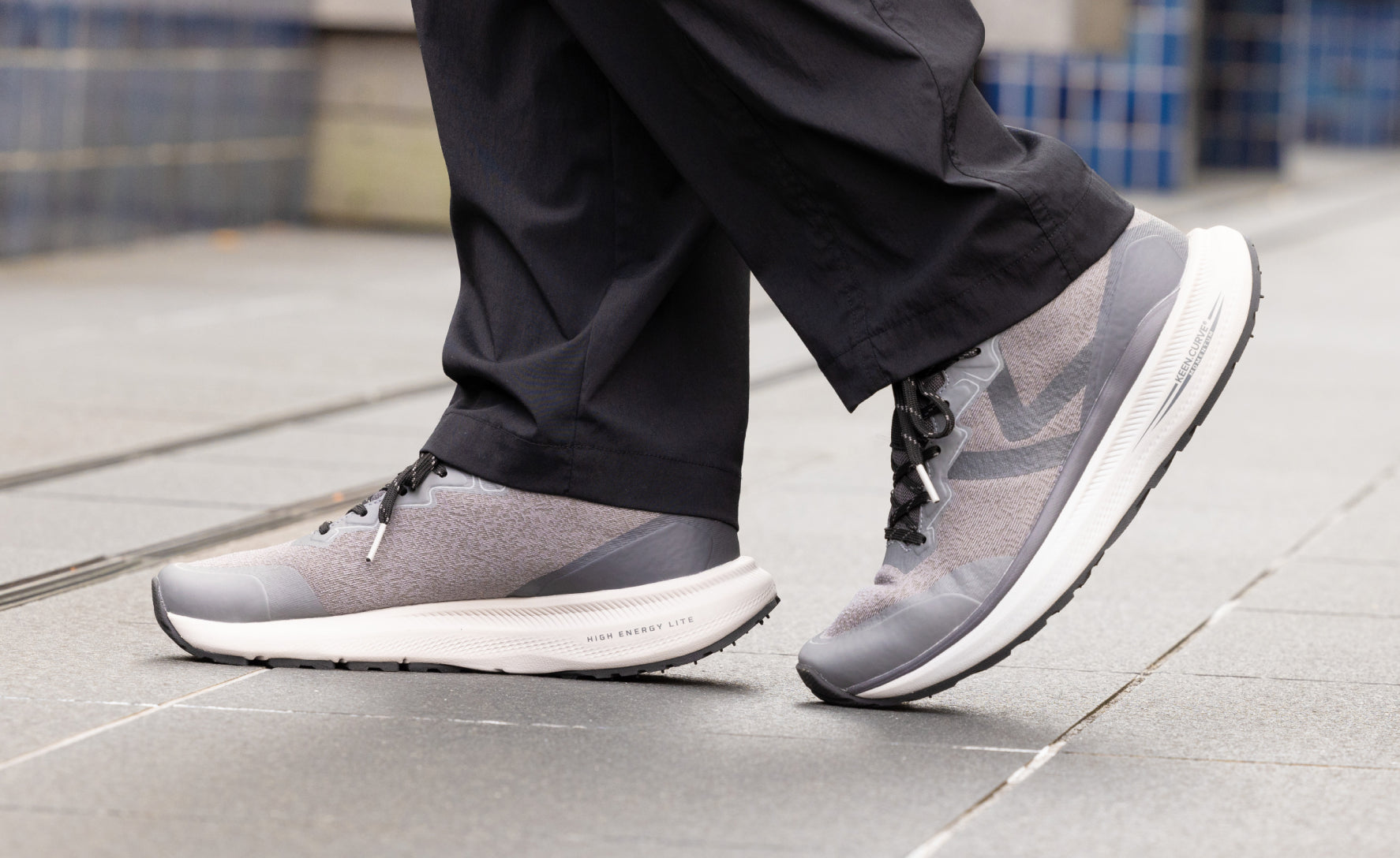 Men's WK500 Walking Shoe | Winter Moss/Plaza Taupe - Image 7